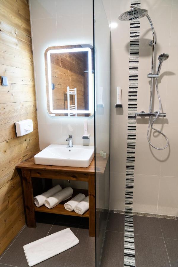 Hotel Kristaly Konferencia & Wellness Ajka Eksteriør billede