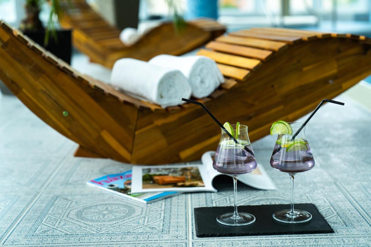 Hotel Kristaly Konferencia & Wellness Ajka Eksteriør billede