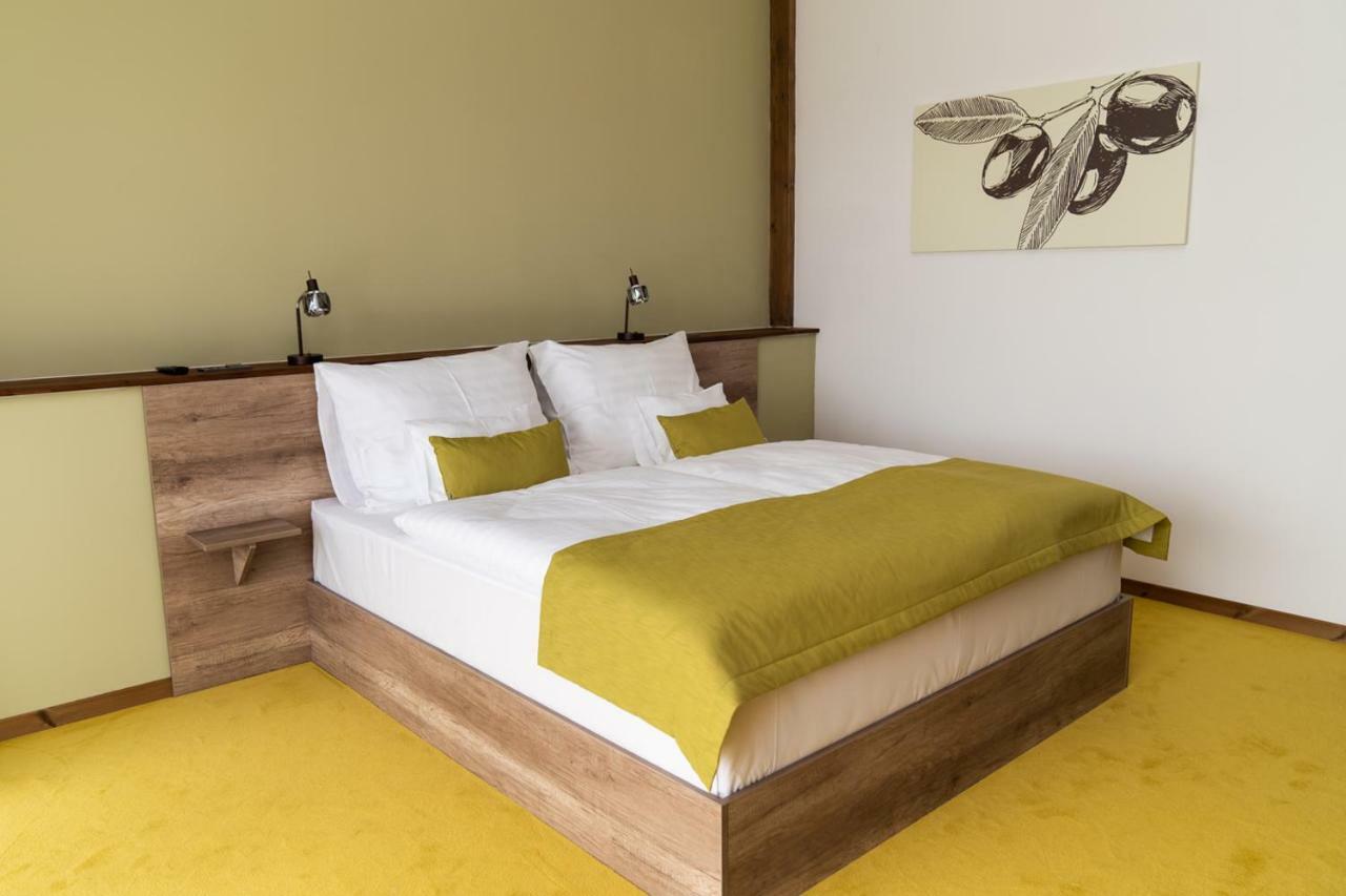 Hotel Kristaly Konferencia & Wellness Ajka Eksteriør billede