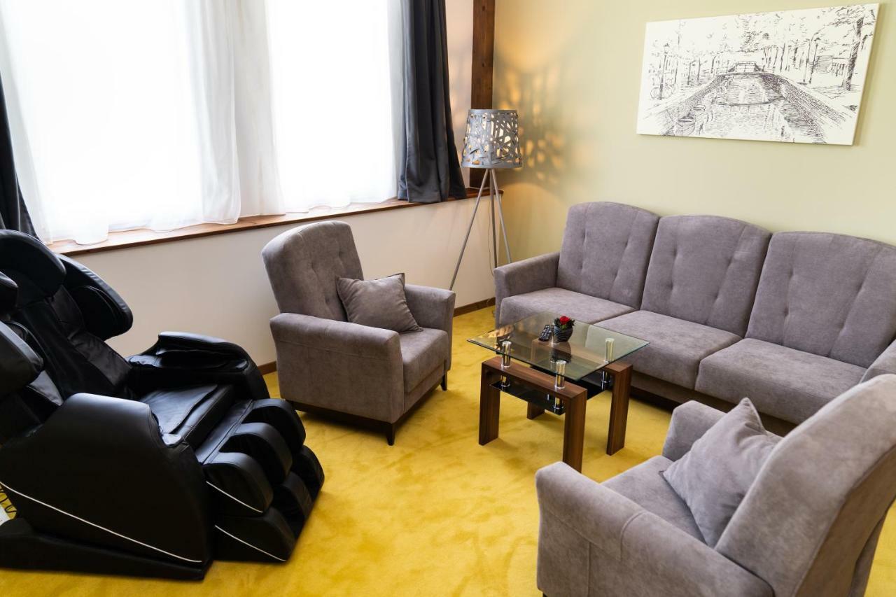 Hotel Kristaly Konferencia & Wellness Ajka Eksteriør billede