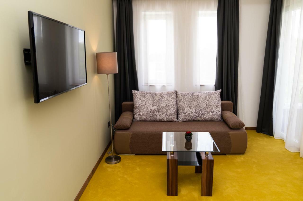 Hotel Kristaly Konferencia & Wellness Ajka Eksteriør billede